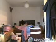Подружек лезбиянок застукала камера видео